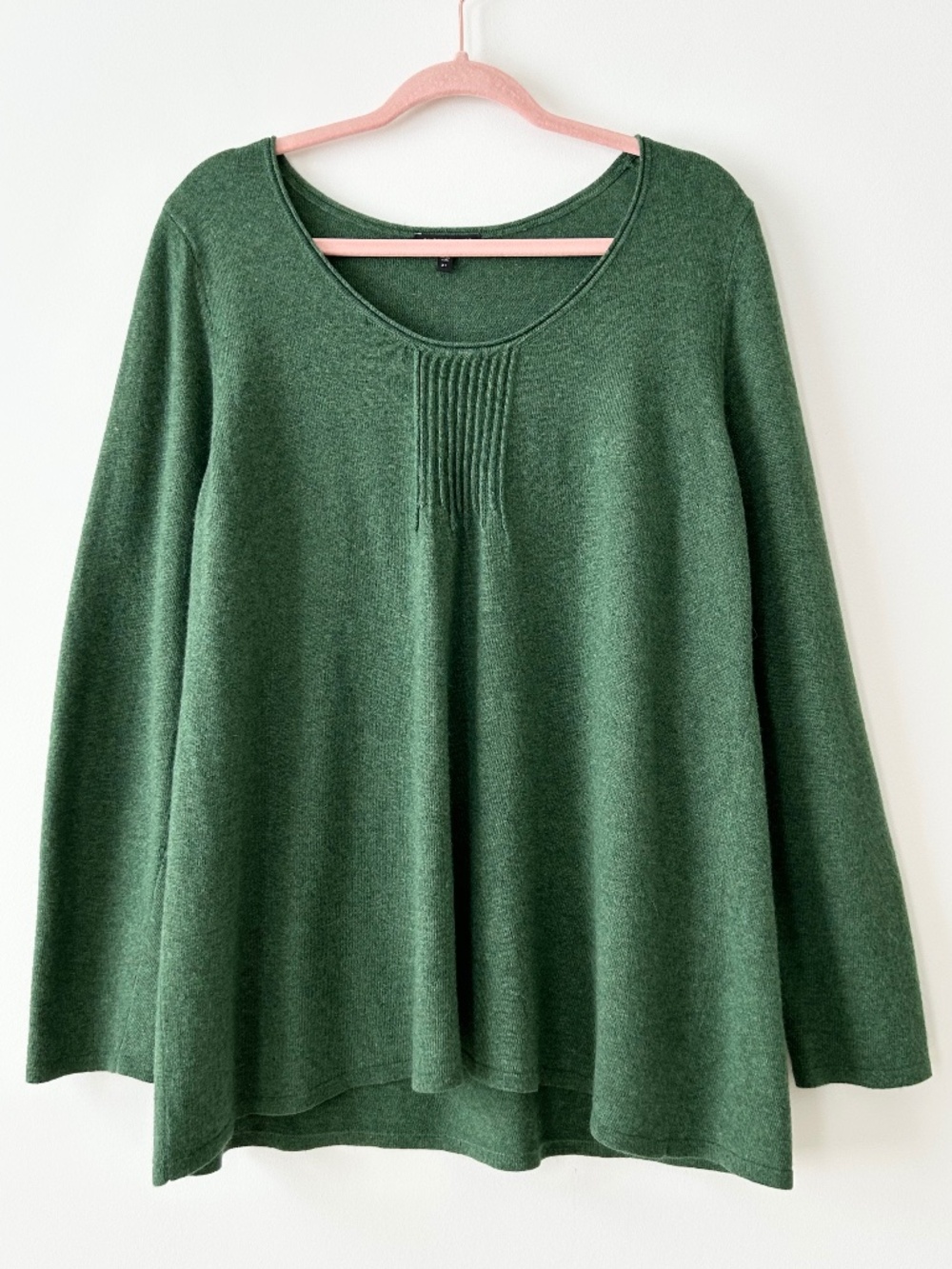 Eileen Fisher Green Scoopneck Pintuck Wool Blend Sweater